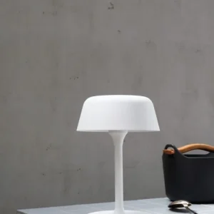 Dyberg Larsen Lampe De Table En Métal Blanc 13